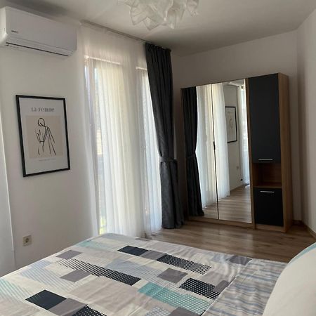 Azzurro Premium Apartment On Bulevard Bogoridi Μπουργκάς Εξωτερικό φωτογραφία