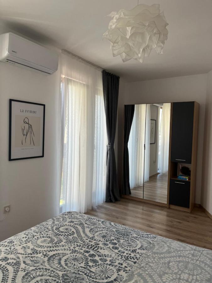 Azzurro Premium Apartment On Bulevard Bogoridi Μπουργκάς Εξωτερικό φωτογραφία
