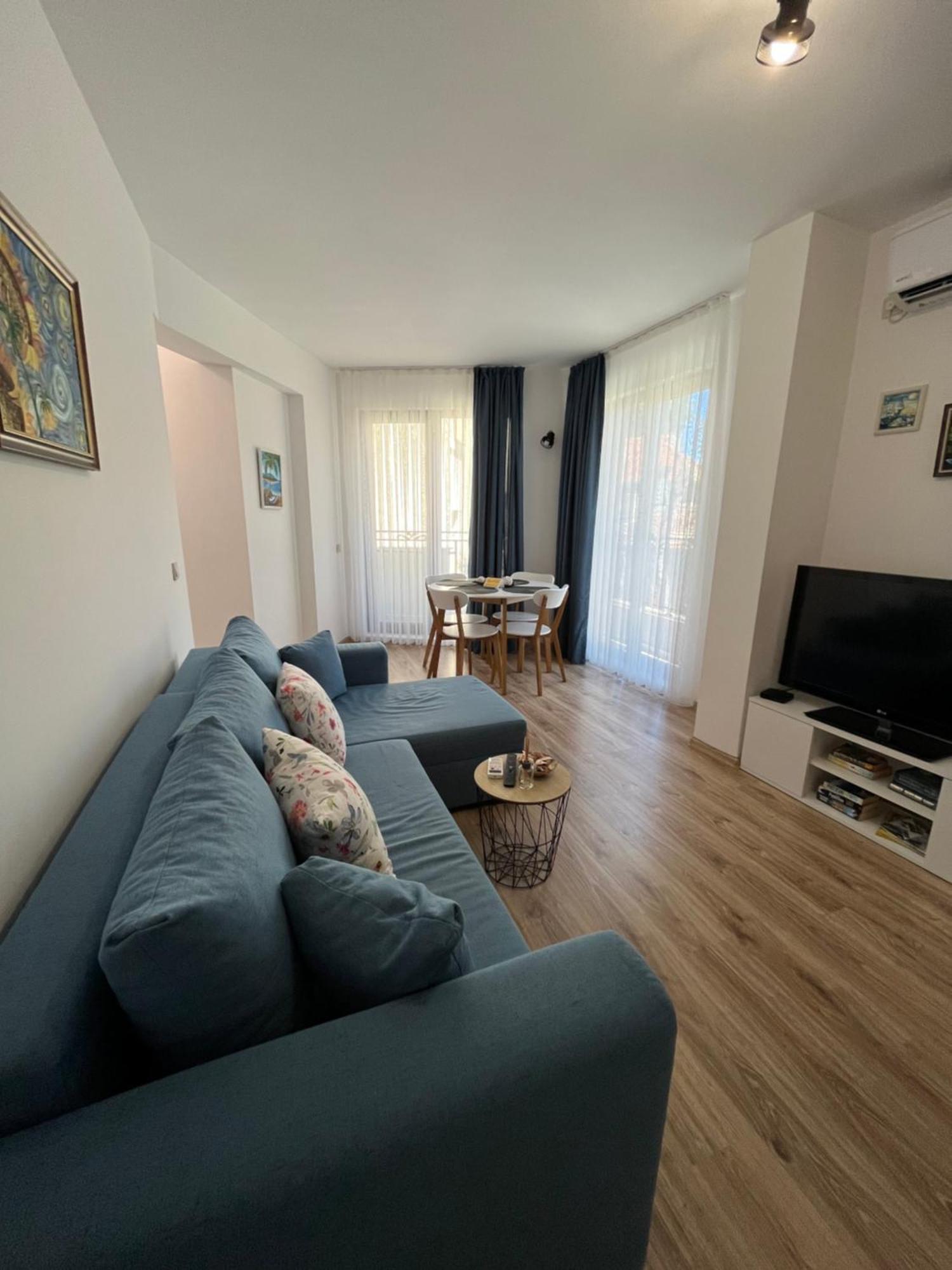 Azzurro Premium Apartment On Bulevard Bogoridi Μπουργκάς Εξωτερικό φωτογραφία